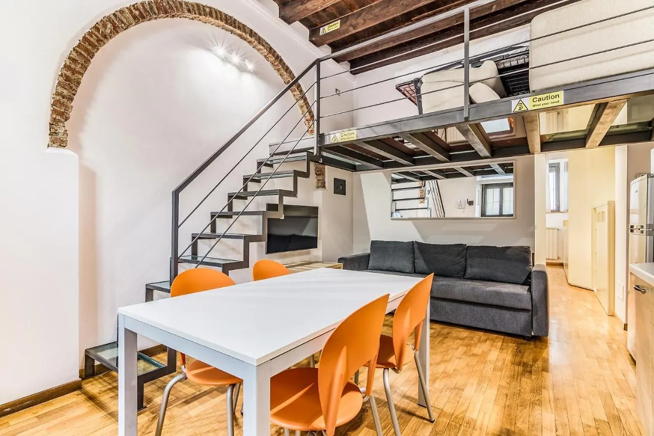 Ferrari Apartment Mediolan